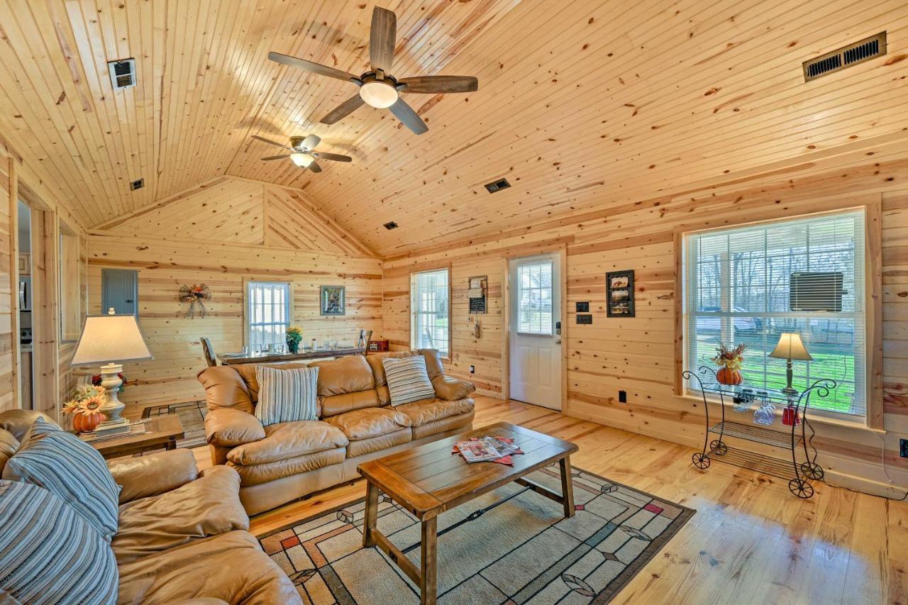 Breathtaking Elkin Getaway With Vineyard Views! Vila Exterior foto