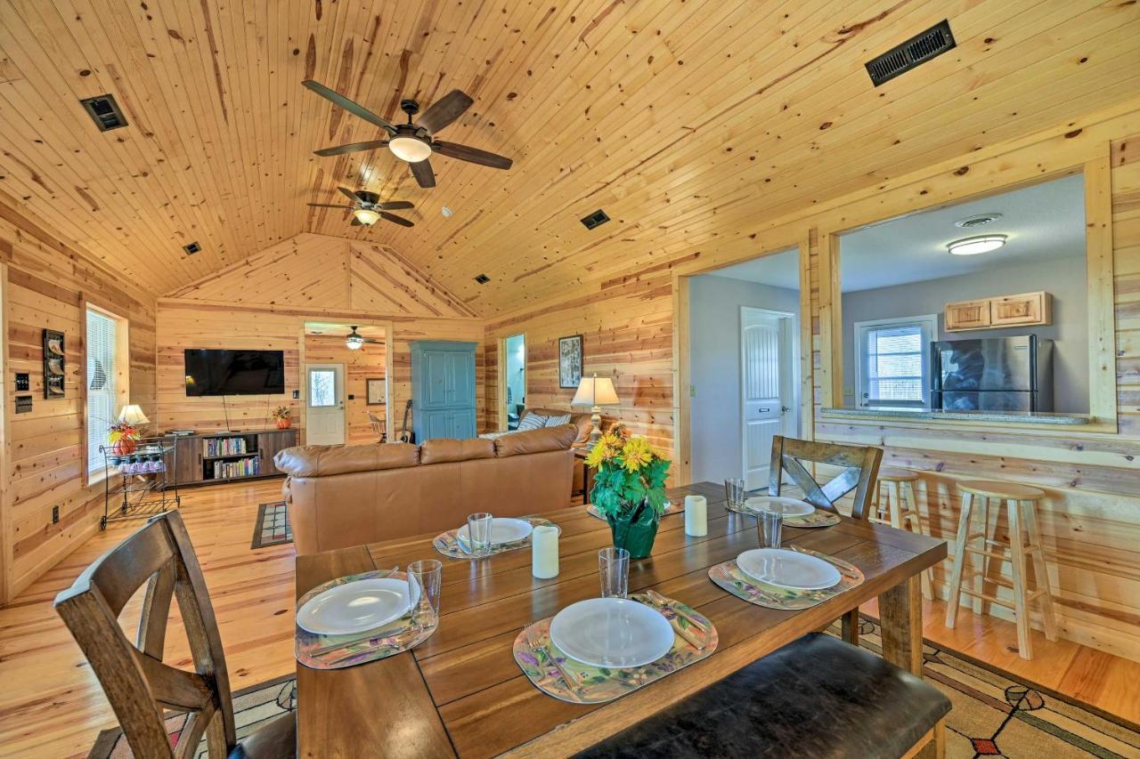 Breathtaking Elkin Getaway With Vineyard Views! Vila Exterior foto