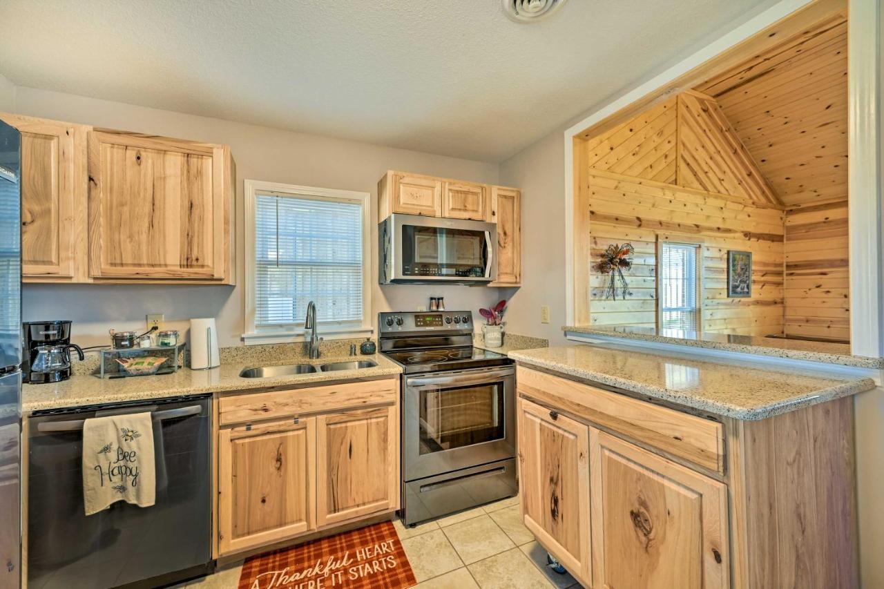 Breathtaking Elkin Getaway With Vineyard Views! Vila Exterior foto
