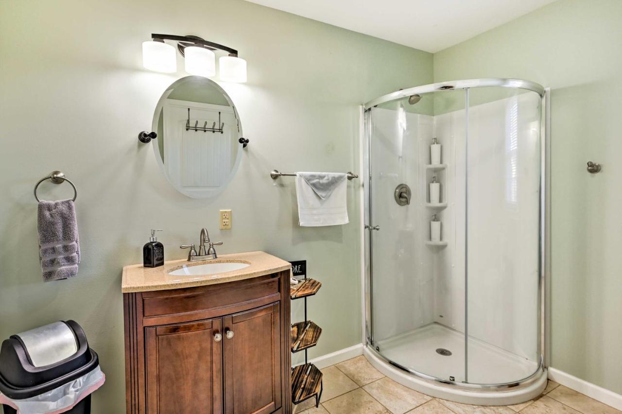 Breathtaking Elkin Getaway With Vineyard Views! Vila Exterior foto