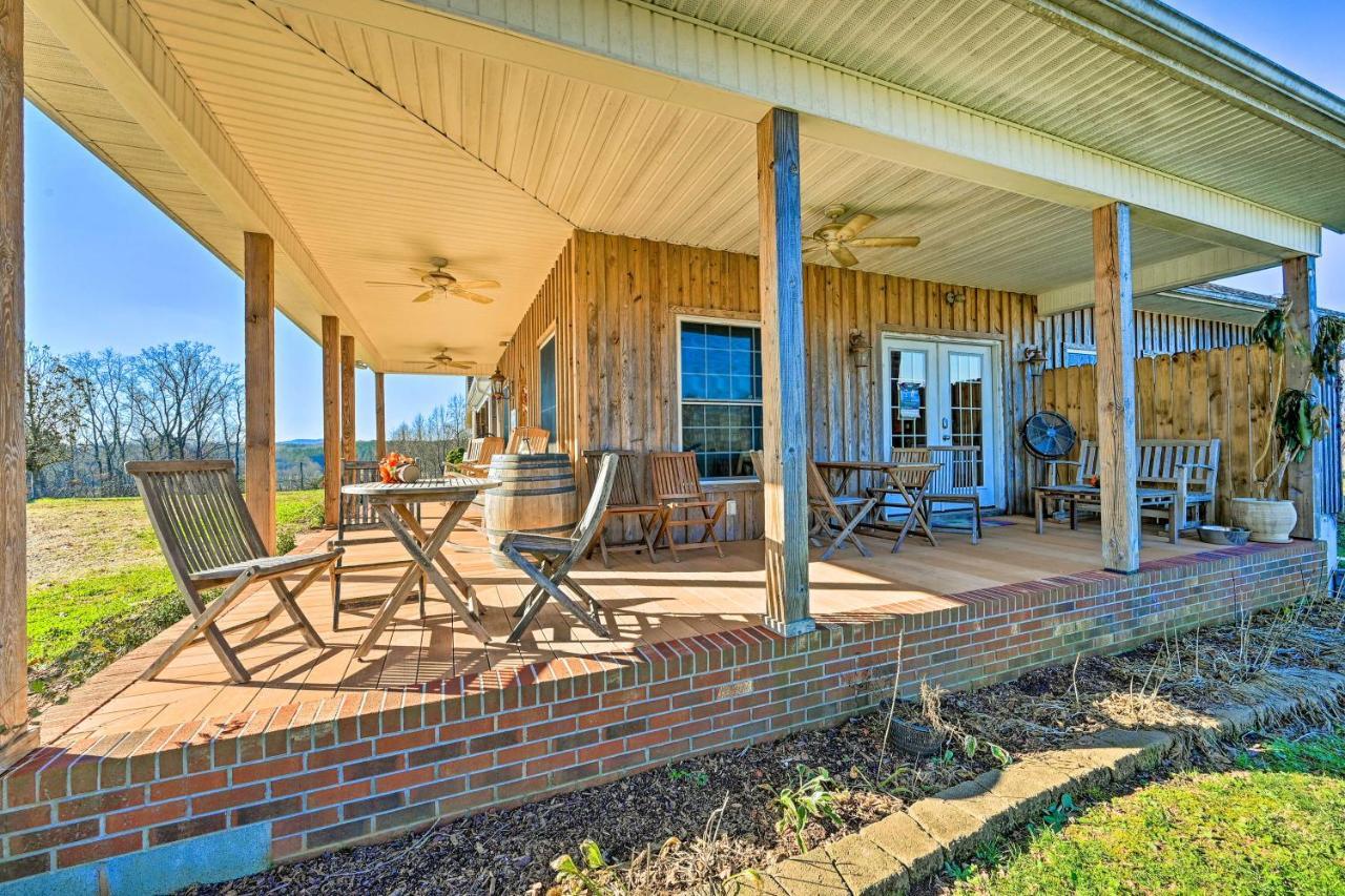 Breathtaking Elkin Getaway With Vineyard Views! Vila Exterior foto
